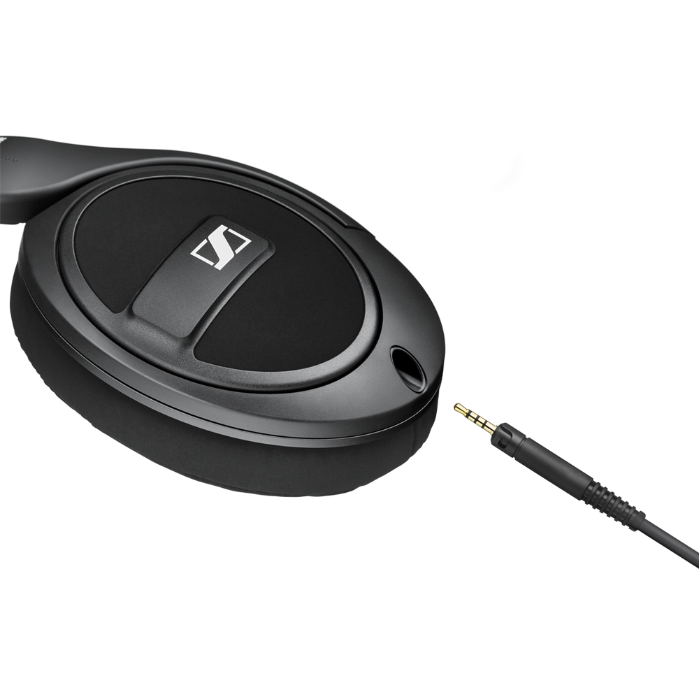 HD 569