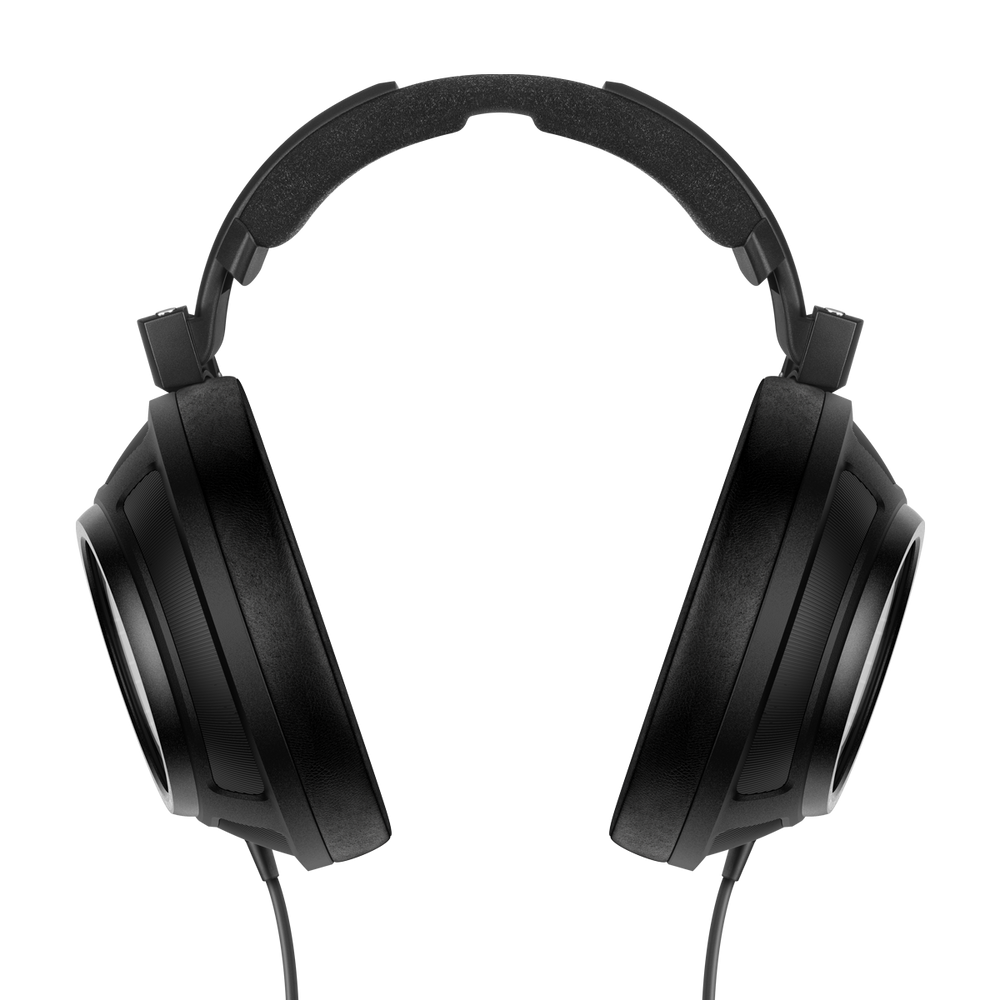 HD 820