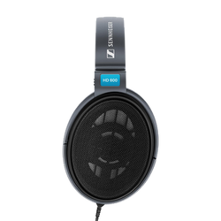 HD 600