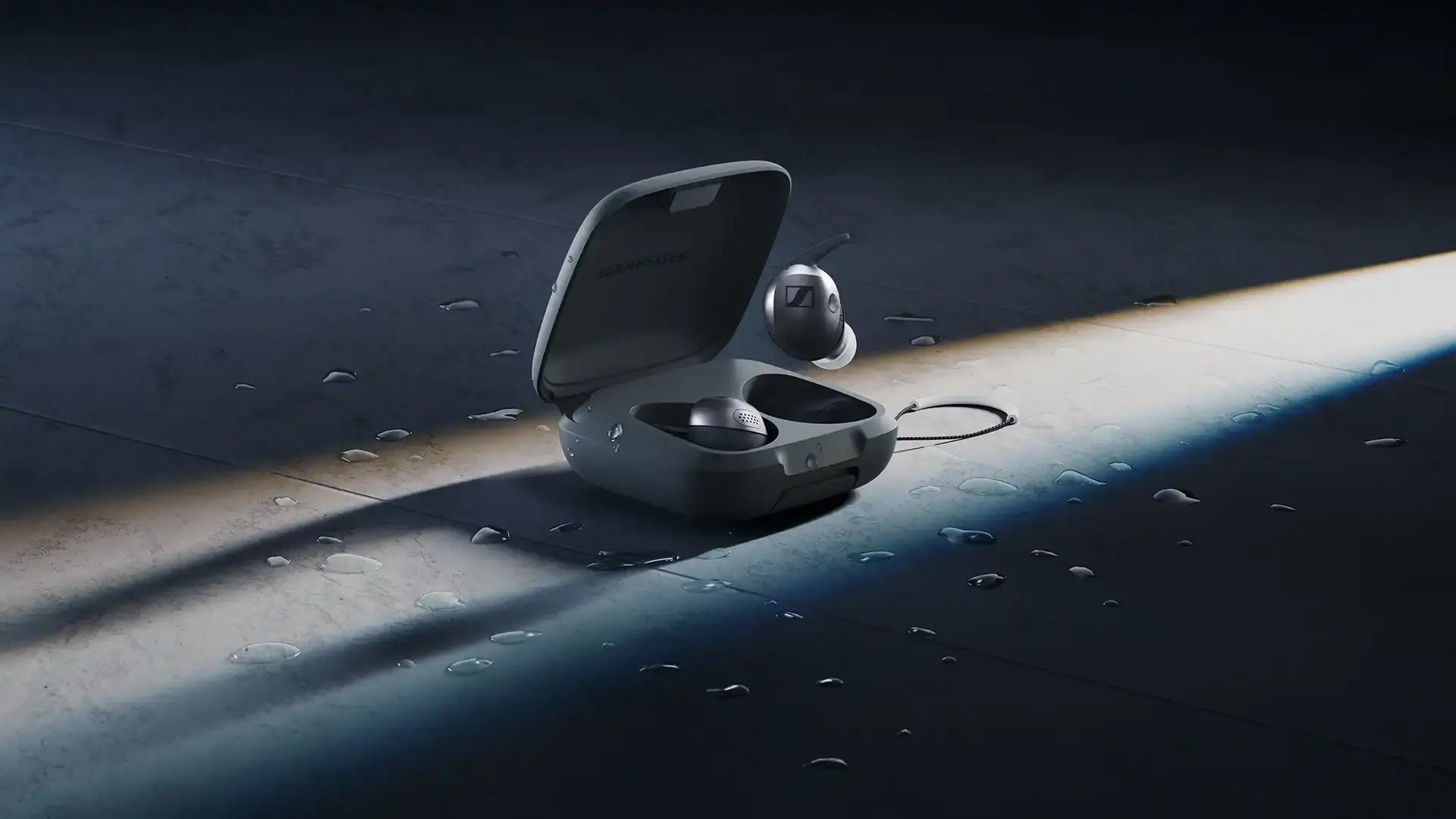 Metallic Graphite MOMENTUM Sport Desktop