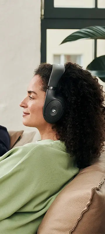 Black RS 120-W Mobile